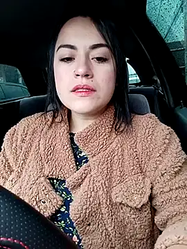 Lesly 10- online show from 17, 3, 2025