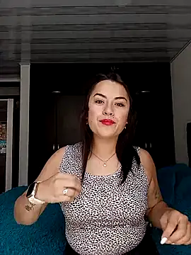 Lesly 10- online show from 11, 9, 2025