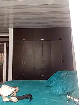 Lesly 10- online show from 1, 11, 2025