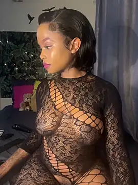 Snapshot of InkLady444 chatting on 20, 12, 2024 InkLady444 online show from 20, 12, 2024