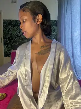 Snapshot of InkLady444 chatting on 8, 1, 2025 InkLady444 online show from 8, 1, 2025