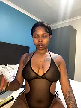 Snapshot of InkLady444 chatting on 16, 10, 2025 InkLady444 online show from 16, 10, 2025