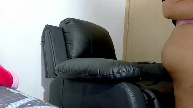 latinfeet-qos online show from 9, 5, 2026