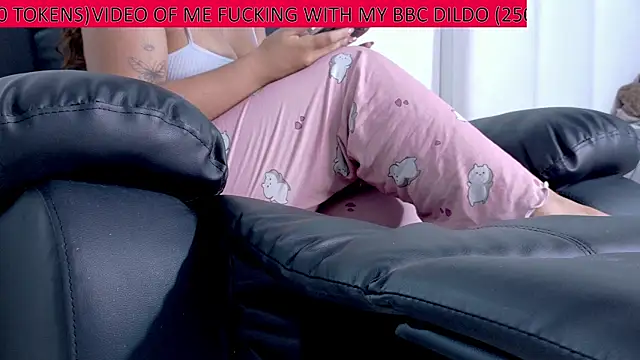 latinfeet-qos online show from 21, 7, 2026