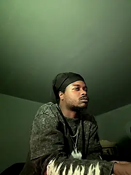 SluttyLyfe4L online show from 16, 12, 2025