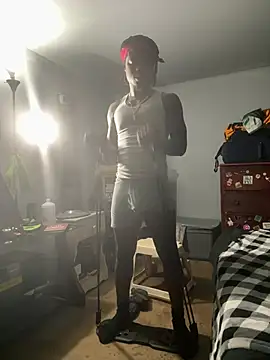SluttyLyfe4L online show from 13, 7, 2026