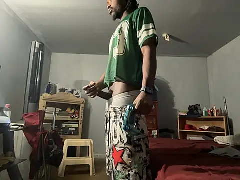SluttyLyfe4L online show from 26, 7, 2026