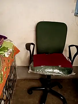 Snapshot of Sony-Model chatting on 18, 11, 2025 Sony-Model online show from 18, 11, 2025