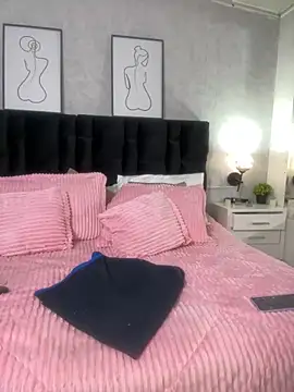 Katti Barrera online show from 19, 11, 2025