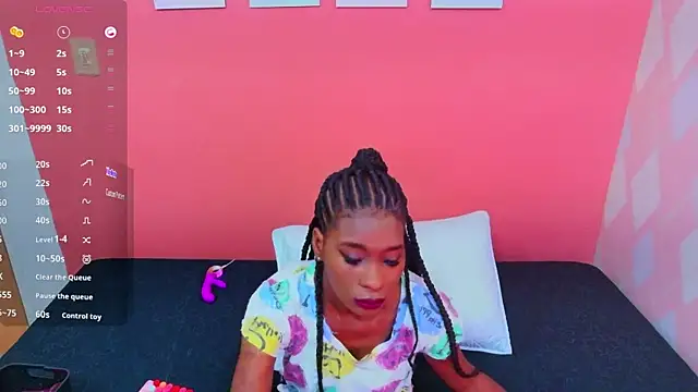 Snapshot of petitelittleebony chatting on 15, 9, 2025 petitelittleebony online show from 15, 9, 2025