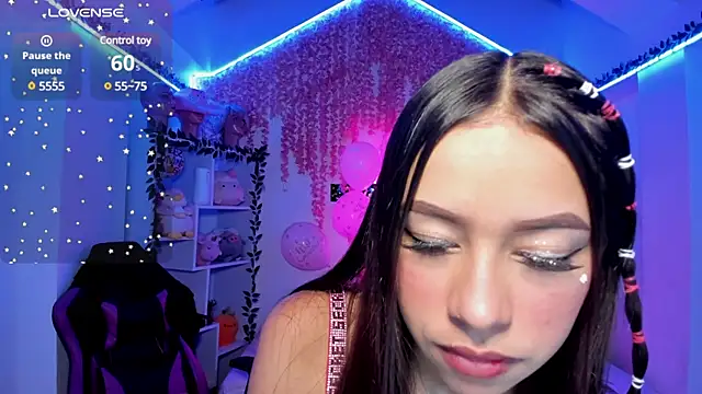 Snapshot of cat_kitty18_ chatting on 28, 1, 2025 cat kitty18 online show from 28, 1, 2025