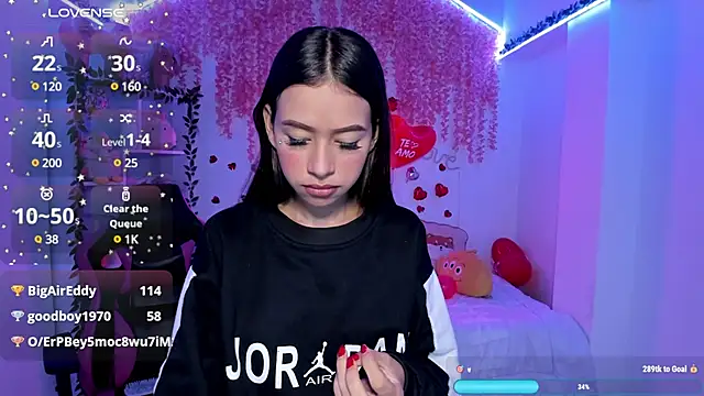 Snapshot of cat_kitty18_ chatting on 15, 2, 2025 cat kitty18 online show from 15, 2, 2025