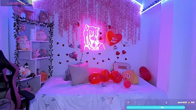 Snapshot of cat_kitty18_ chatting on 18, 2, 2025 cat kitty18 online show from 18, 2, 2025