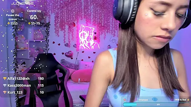 Snapshot of cat_kitty18_ chatting on 26, 2, 2025 cat kitty18 online show from 26, 2, 2025