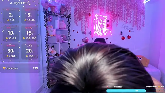 Snapshot of cat_kitty18_ chatting on 4, 3, 2025 cat kitty18 online show from 4, 3, 2025