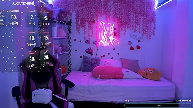 Snapshot of cat_kitty18_ chatting on 6, 3, 2025 cat kitty18 online show from 6, 3, 2025