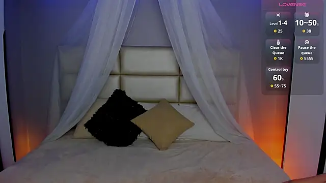 Snapshot of cat_kitty18_ chatting on 6, 2, 2026 cat kitty18 online show from 6, 2, 2026