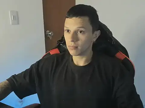 goodboy69l online show from 2, 8, 2026