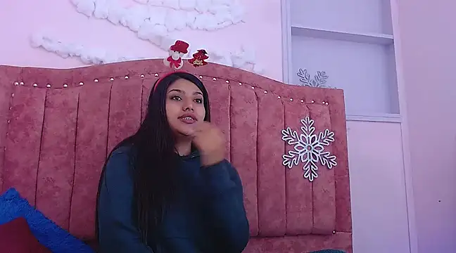 SarahStones online show from 19, 12, 2024