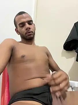 Snapshot of noahmarins chatting on 3, 2, 2025 noahmarins online show from 3, 2, 2025