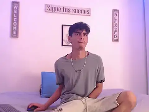 Snapshot of harrytomson_1 chatting on 29, 12, 2024 harrytomson 1 online show from 29, 12, 2024