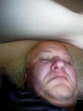 Snapshot of nudistu021 chatting on 22, 12, 2025 nudistu021 online show from 22, 12, 2025