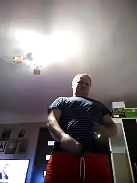 Snapshot of nudistu021 chatting on 15, 2, 2026 nudistu021 online show from 15, 2, 2026