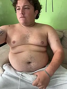 Snapshot of AndresChuboi chatting on 14, 11, 2025 AndresChuboi online show from 14, 11, 2025