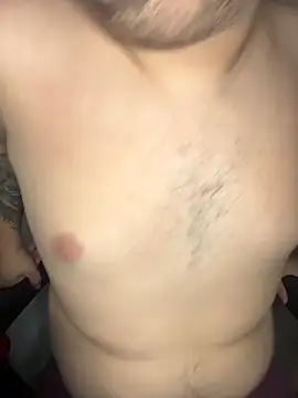 Snapshot of AndresChuboi chatting on 28, 11, 2025 AndresChuboi online show from 28, 11, 2025