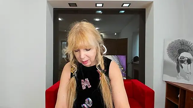 Snapshot of Anna_Diax chatting on 24, 2, 2026 Anna Diax online show from 24, 2, 2026