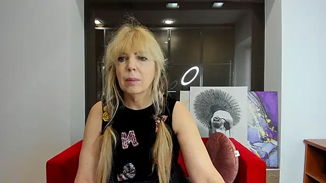 Snapshot of Anna_Diax chatting on 22, 3, 2026 Anna Diax online show from 22, 3, 2026