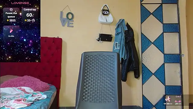 cristinamontiel online show from 13, 2, 2025