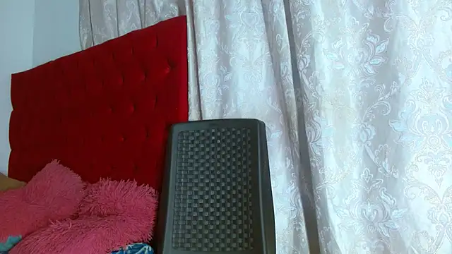 cristinamontiel online show from 7, 10, 2025