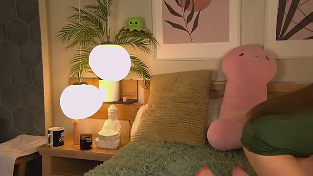 AshleyDouglas online show from 19, 2, 2025