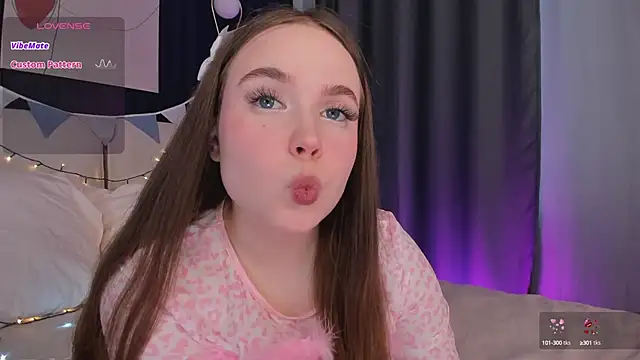 SunnyRisha online show from 11, 3, 2025