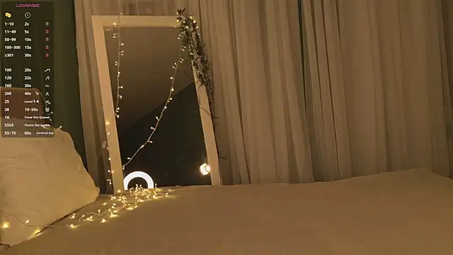 SunnyRisha online show from 23, 12, 2025