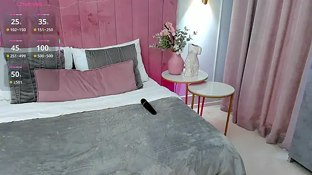 CherieDane online show from 17, 9, 2025