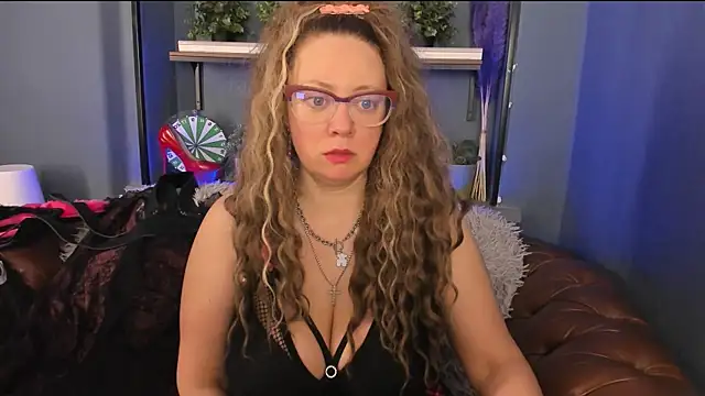 JesiaFoxi online show from 19, 3, 2025