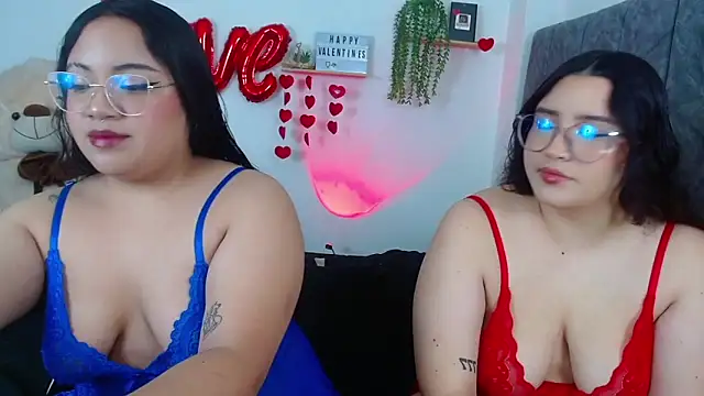 Snapshot of maddie-and-chelsea- chatting on 20, 2, 2025 maddie-and-chelsea- online show from 20, 2, 2025