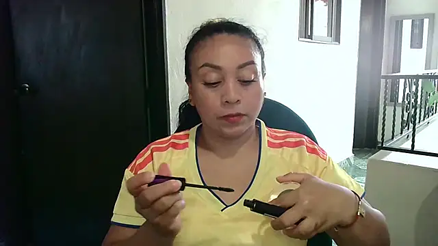 zaray bella online show from 7, 7, 2026