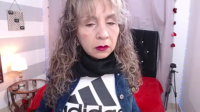 Snapshot of Afrodita_sg chatting on 30, 5, 2026 Afrodita sg online show from 30, 5, 2026