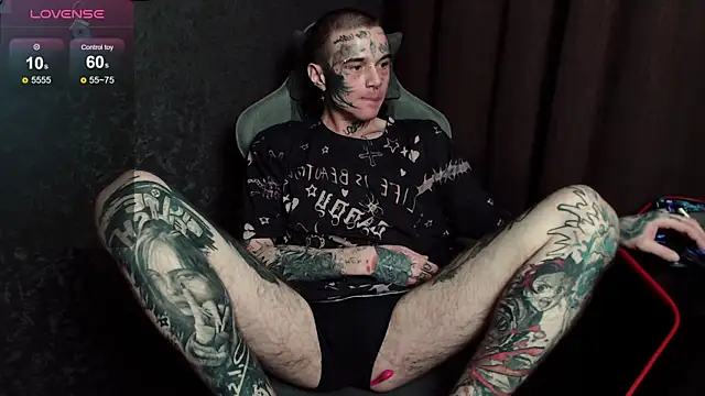 lonelycrystal online show from 2, 10, 2025