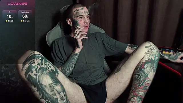 lonelycrystal online show from 28, 10, 2025