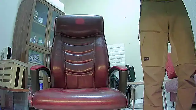 hardbigcock16 online show from 19, 2, 2025