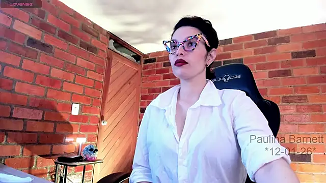 paulinabarnett- online show from 12, 1, 2026