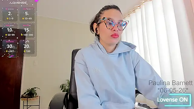 paulinabarnett- online show from 6, 5, 2026