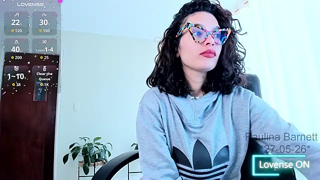Snapshot of paulinabarnett- chatting on 27, 5, 2026 paulinabarnett- online show from 27, 5, 2026