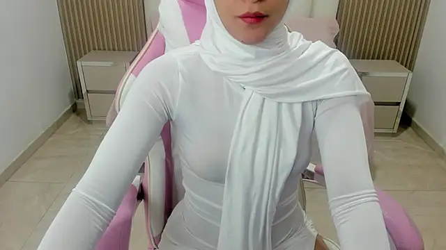 Hanaa latif online show from 17, 2, 2025