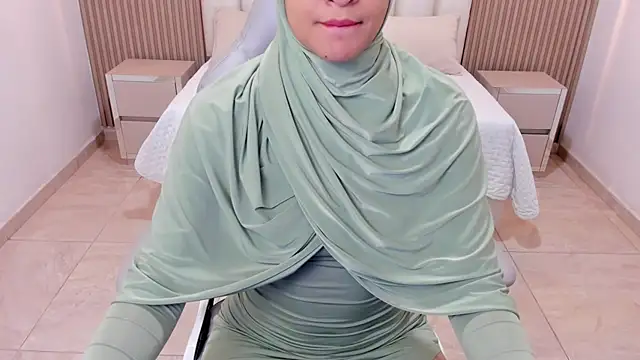 Hanaa latif online show from 3, 3, 2025