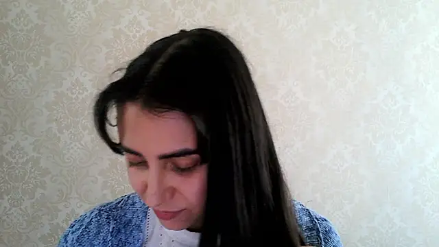 Snapshot of Kashtanka_ chatting on 8, 10, 2025 Kashtanka online show from 8, 10, 2025